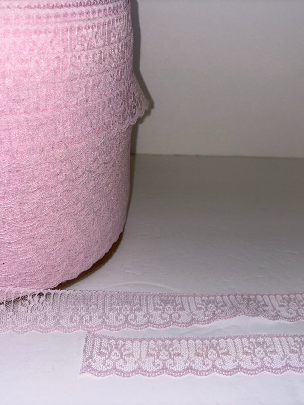 NEW Vintage Baby Pink Scallop Lace 1 1/4"Wide per 15 Yards More Available